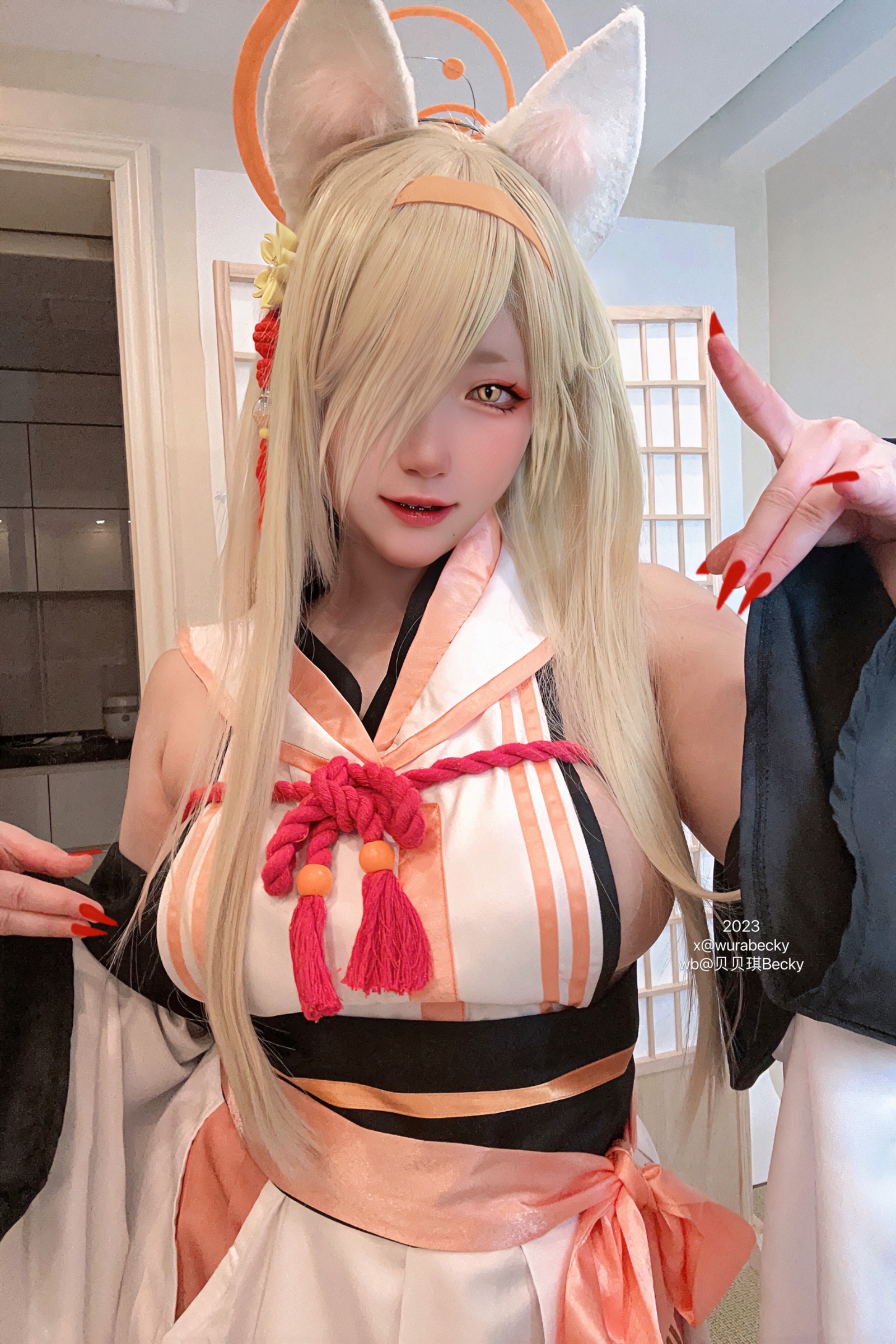 贝贝琪 Becky 果穗 Cosplay 写真集｜角色主题摄影（18P｜117MB）插图1