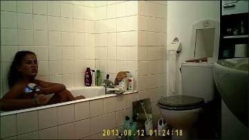 [Image: Voyeur61475113642.jpg]