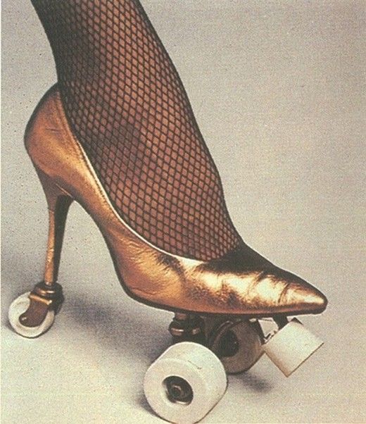 goldrollerskatestilleto.jpg