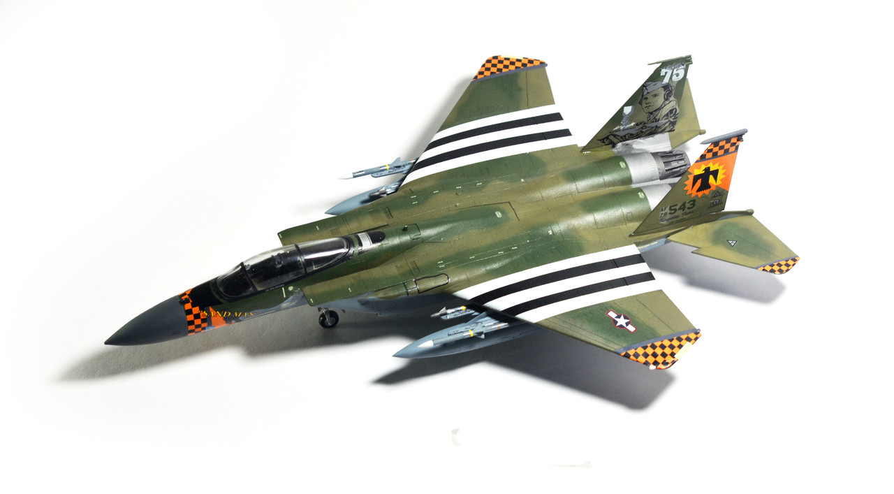 Medal of Honor F-15c, Academy 1/72 - Ready for Inspection