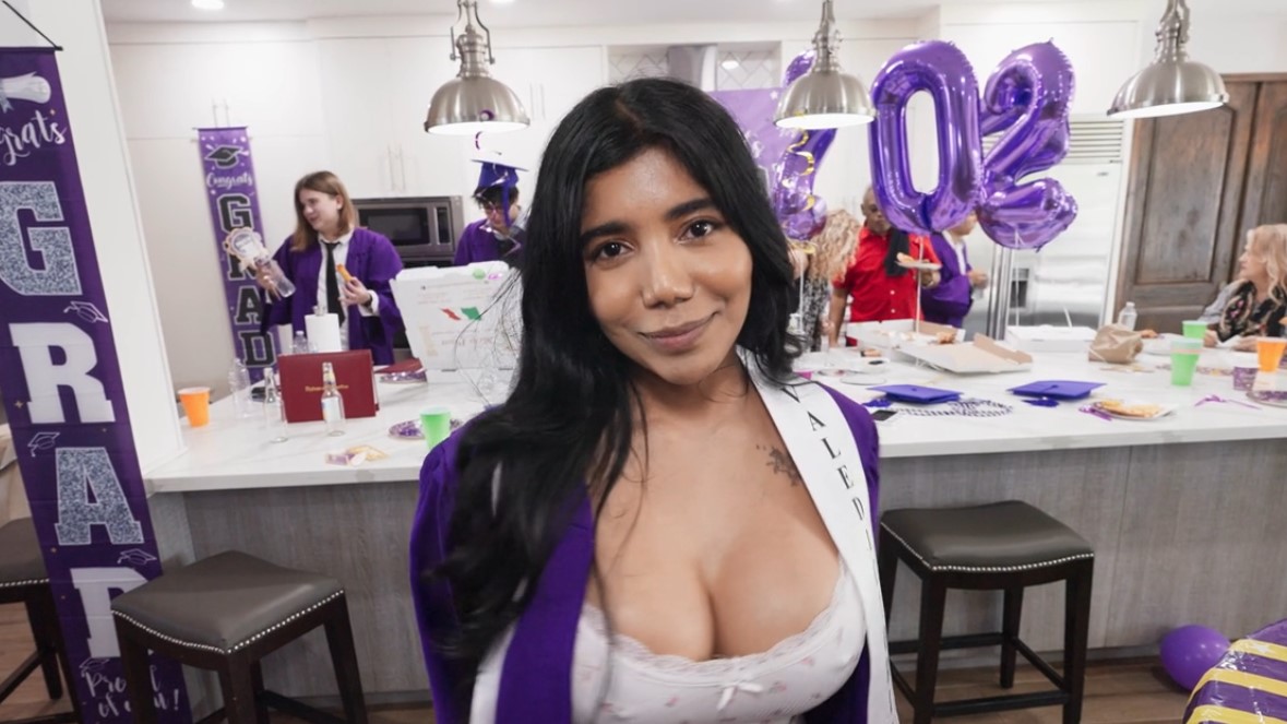 Banging the Vale-dick-torian Diabella Eclair, James Angel – Mofos – HesGotRizz