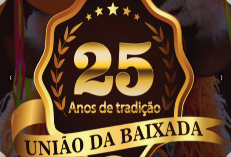 Equipe produzindo landing page