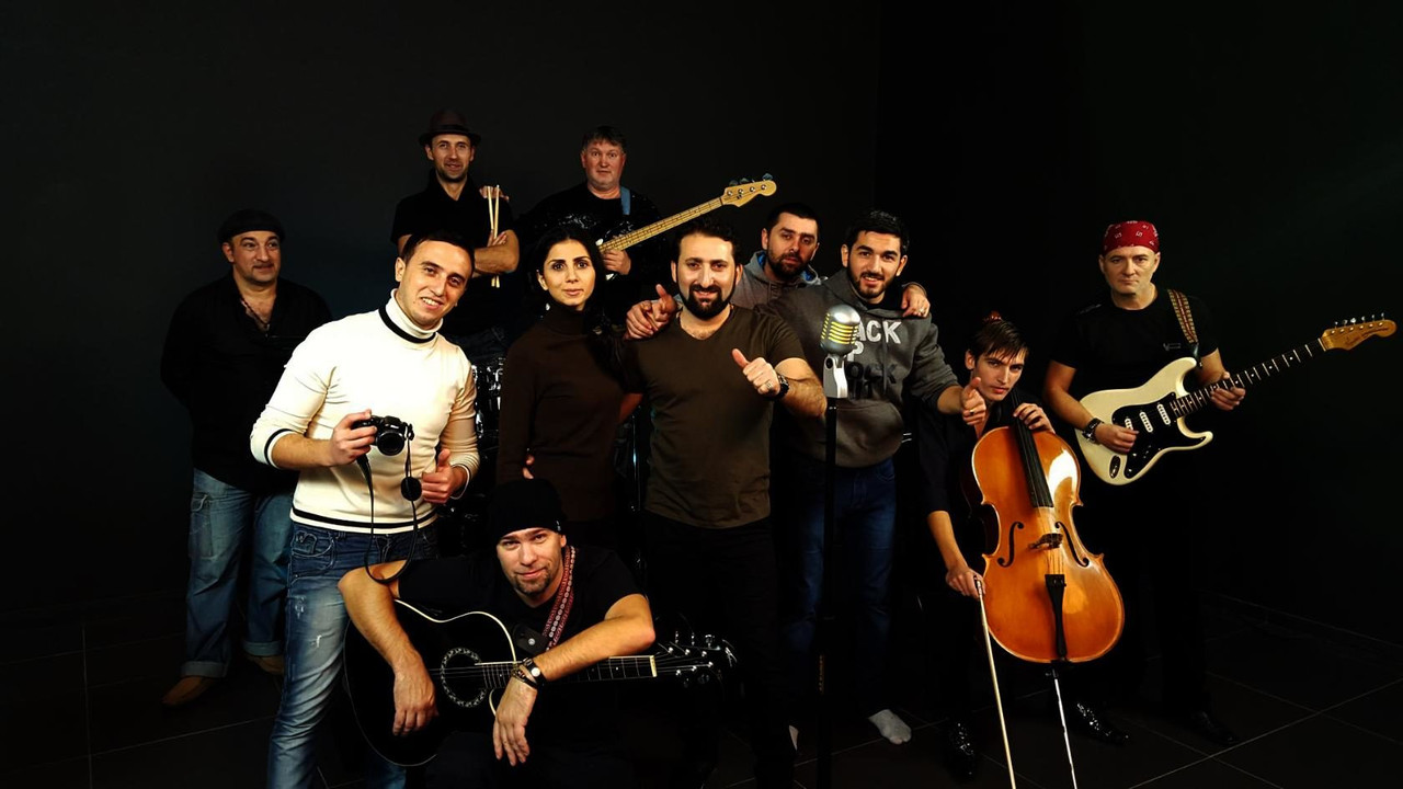 на сьёмках клипа у Сосо