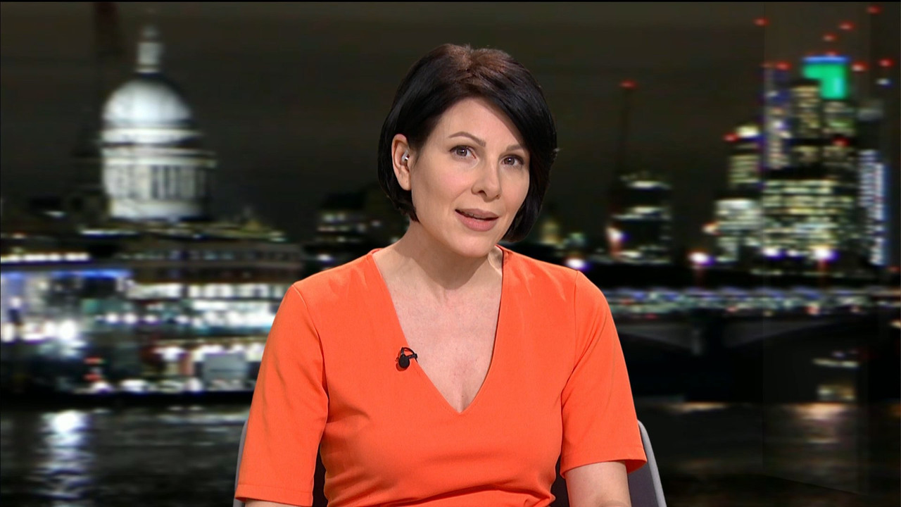 ITV News London_20190207_2225.ts_snapshot_10.01_[2019.02.08_15.4