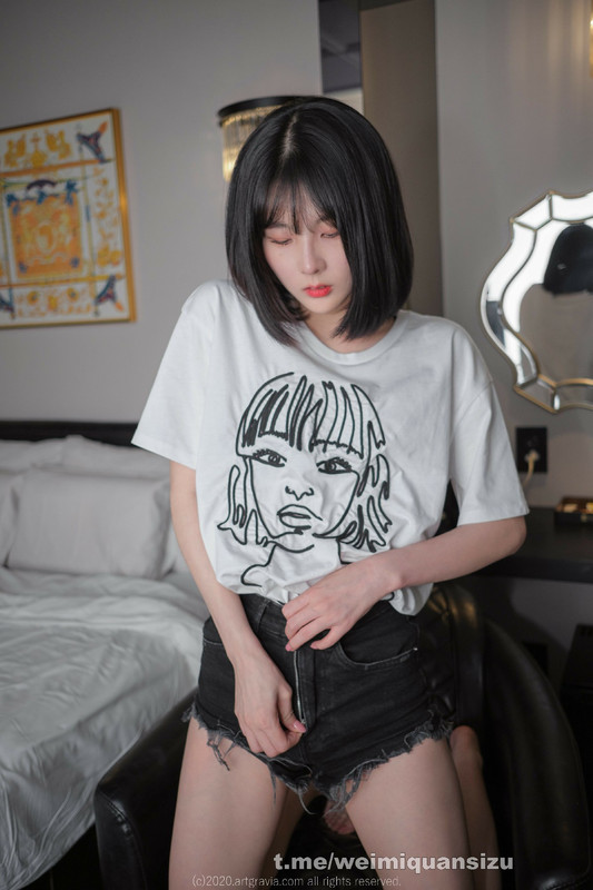 033