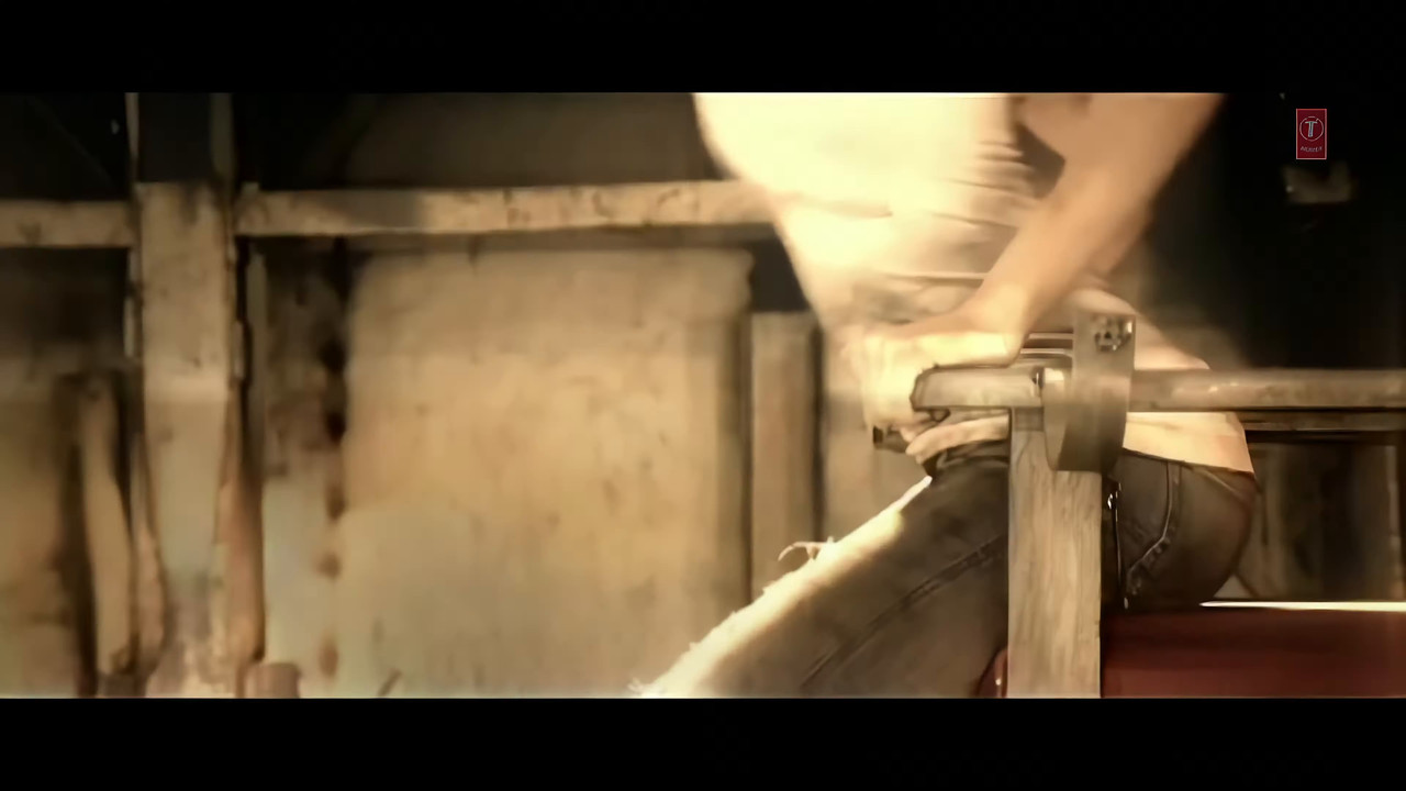 Aa Zara - Jacqueline Fernandez.mkv.0004