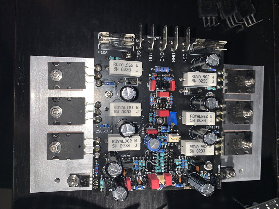 2729E3C3-6311-490B-B3E0-8067B2C1B59E