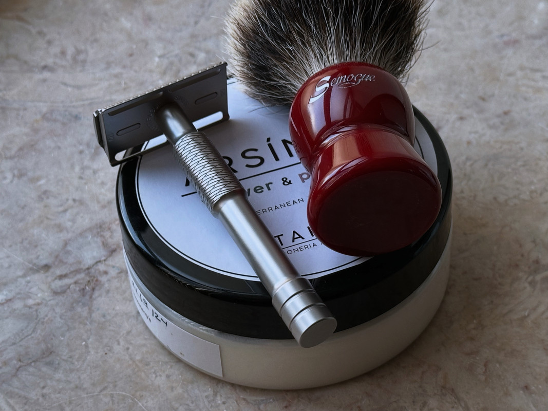 B809CF58-7F5B-4BFE-AF47-F6A1814D7479