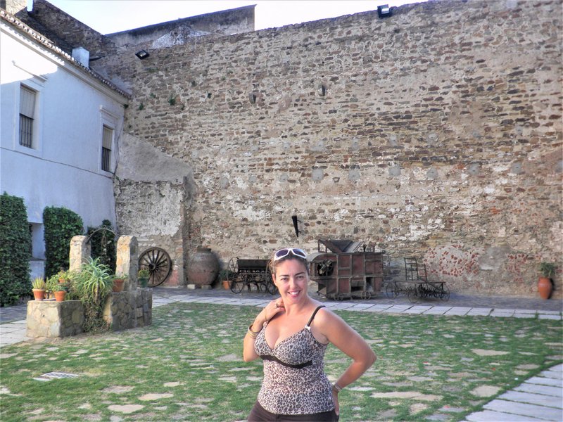 OLIVENZA-16-9-2011-EXTREMADURA - Los pueblos más bonitos de España-2010/2023 (28)