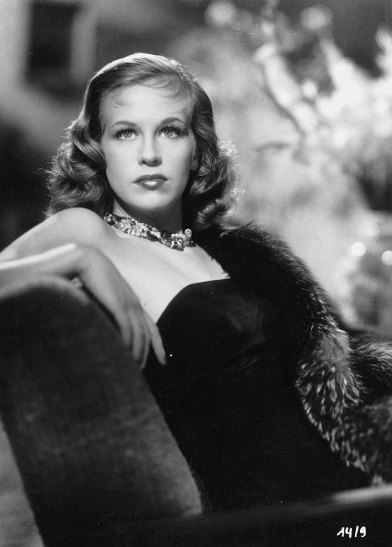 Hildegard_Knef_a54
