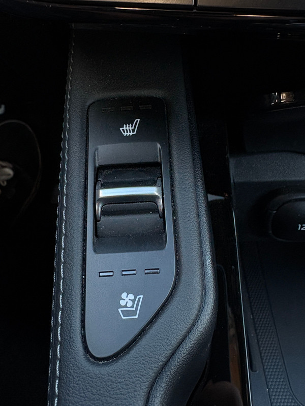 Vehicle thumbnail 15