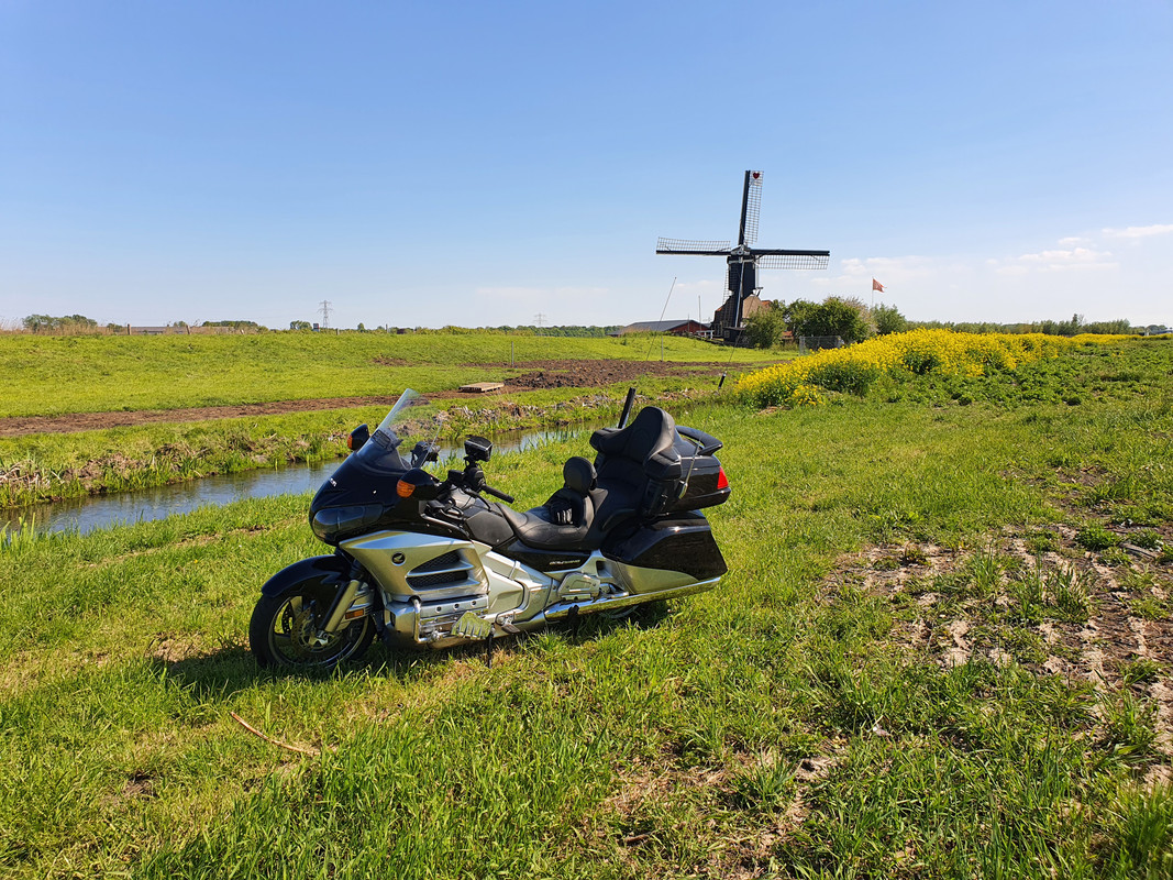 Pieter Zuijkerbuijk, Oukoper Molen 01 Nieuwersluis 06-05-2020