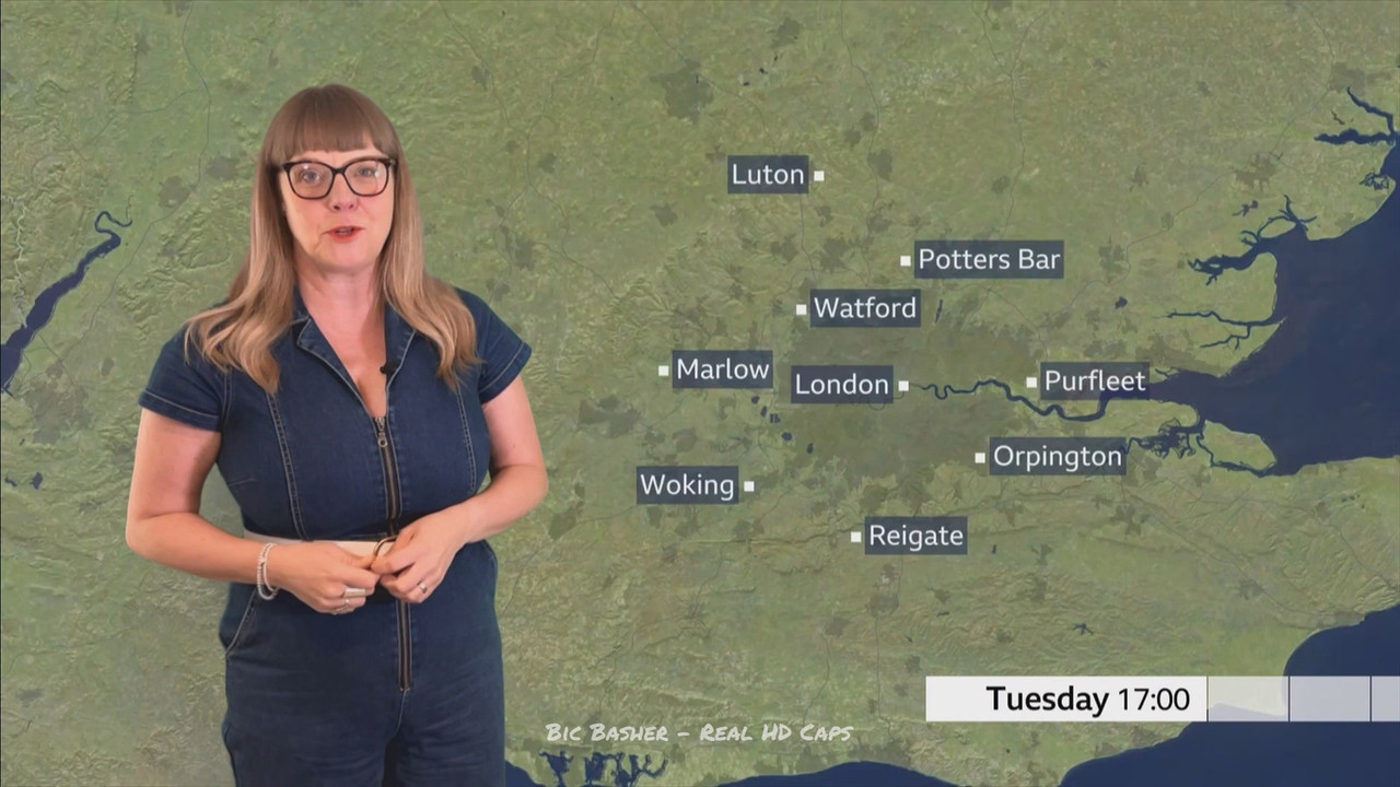 BBC News at One including BBC London News_20250429_13001400.ts_snapshot_45.57.198