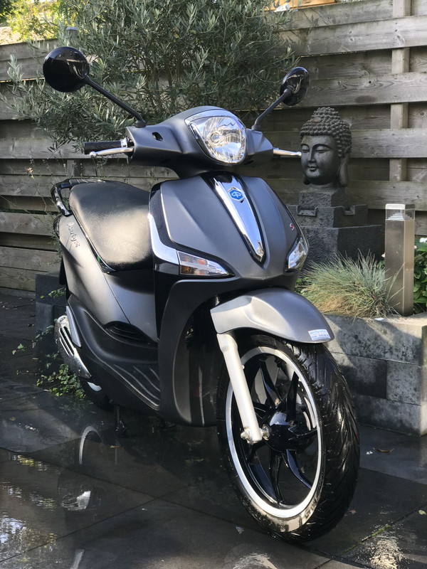 AC78DB5D-CDC0-42EC-B597-30F534CE7E3F