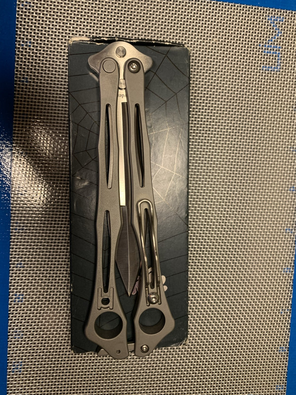 3F1E2E39-F4A0-4F82-984A-5A940BA587A0