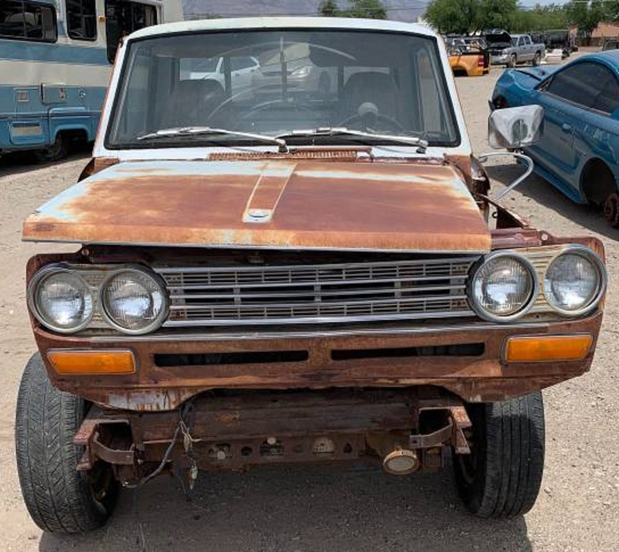 1969-Datsun-521-Parts-Truck-Tucson-2.jpg