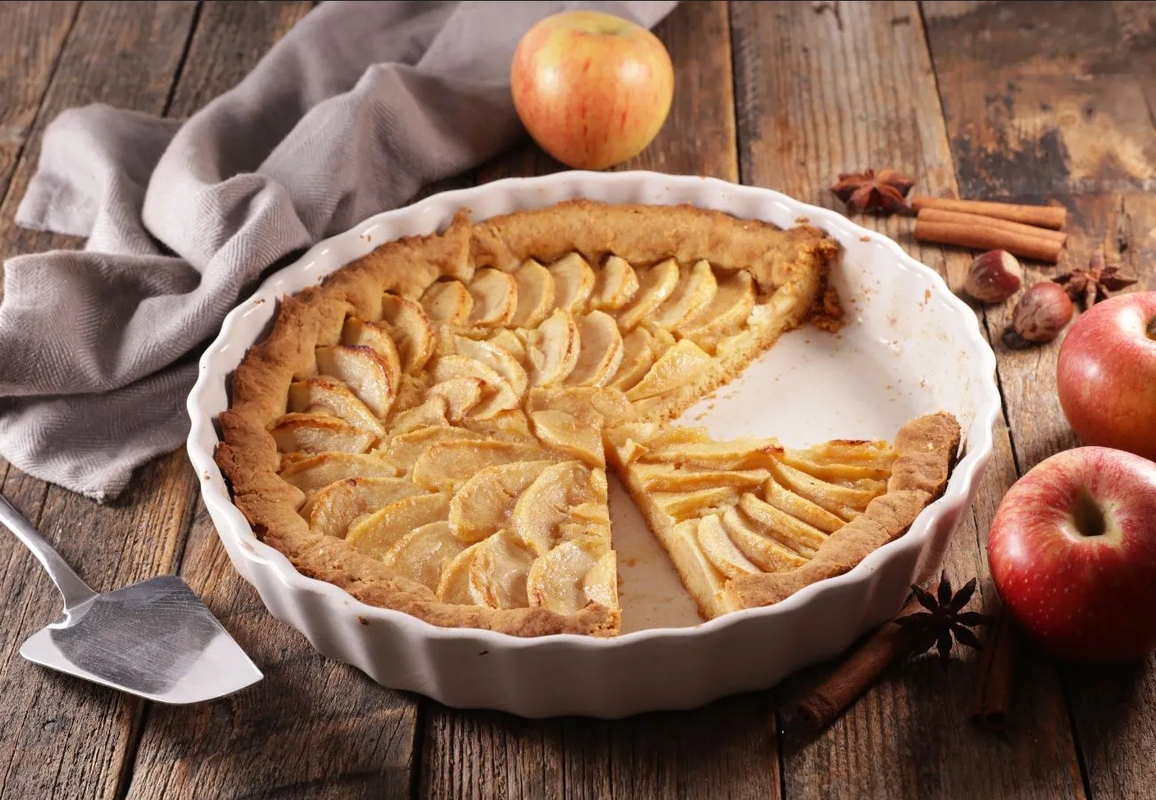 ¿Postre en microondas? Prepara una tarta de manzana exprés