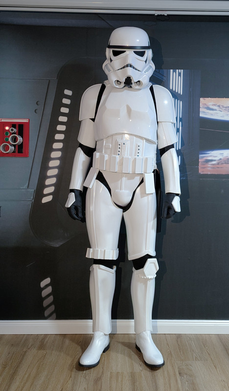 TK30046_001.jpg
