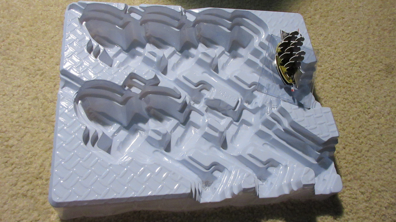 molding