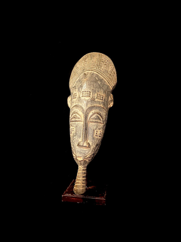 large image 7