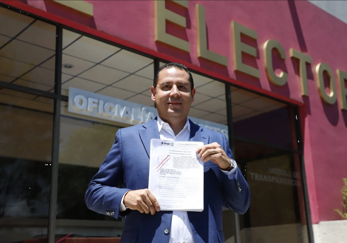 PRD denuncia a Morena ante el INE por elección adelantada de corcholatas