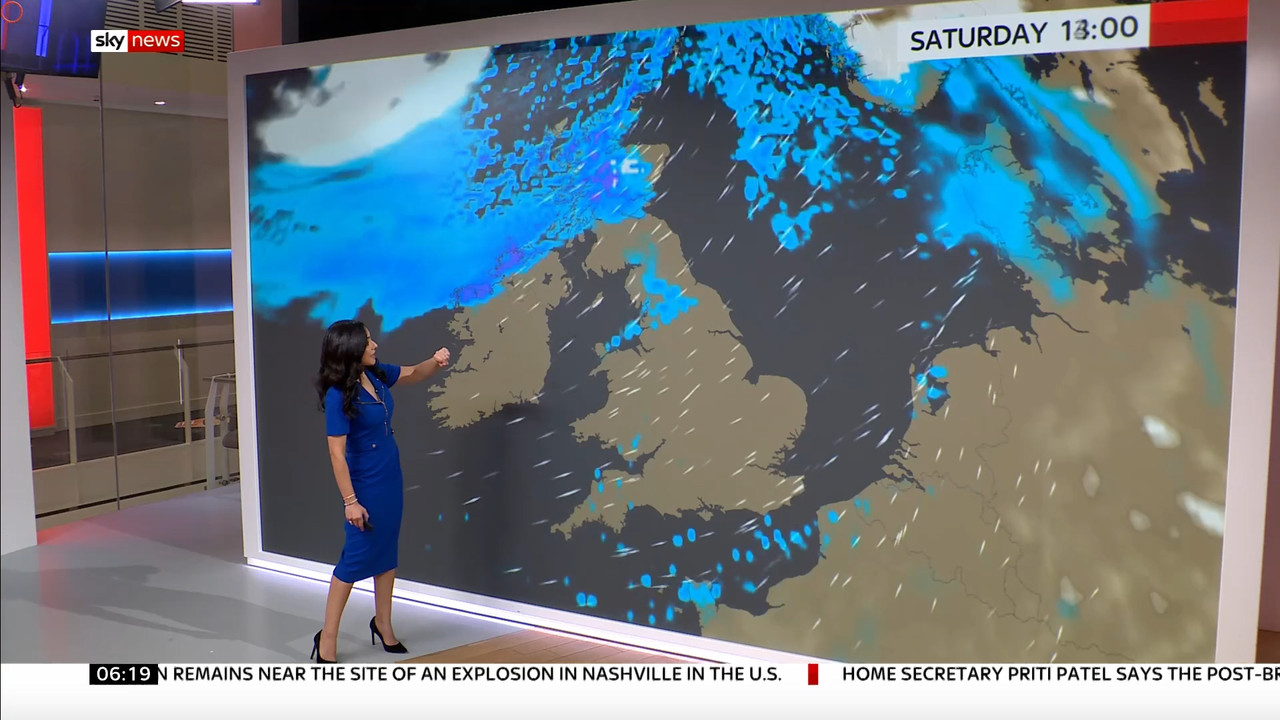 12.26 - 06.00.00 - Sky News @ Breakfast. Latest news headlines, compr....ts_snapshot_20.15.318