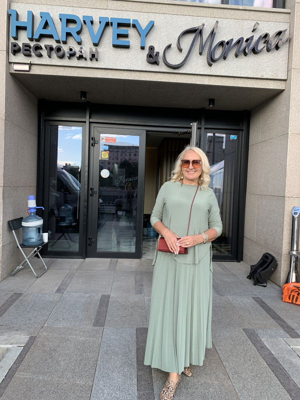 E01BC6FB-2317-43F7-83DE-3F632E06C3F5