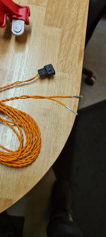 F4AE9E8B-BC73-4E4F-A674-0D992691A25F