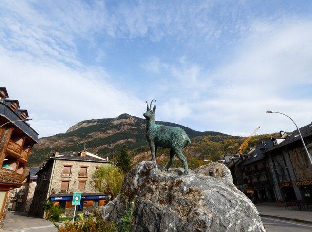 Pirineo Aragonés - Blogs de España - **Día 1 (28 de octubre): Llegada y vista de Benasque (4)
