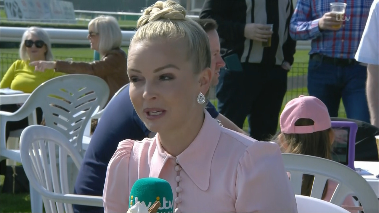 ITV Racing Live from Doncaster_20220326_13001600.ts_snapshot_00.03.15.896