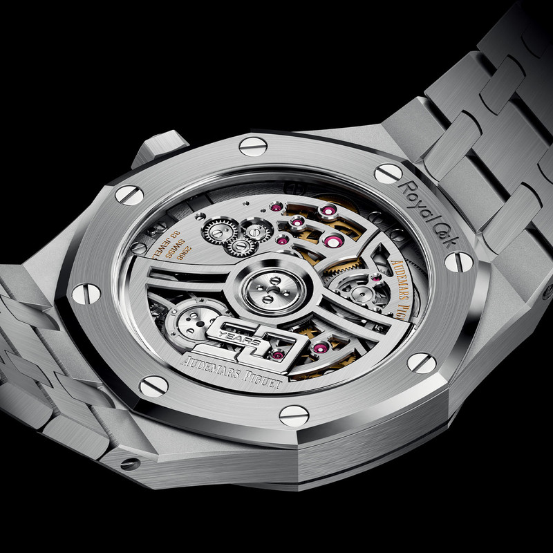 Audemars-Piguet-Royal-Oak-Selfwinding-Flying-Tourbillon-Extra-Thin-RD3-37mm-26660ST.OO_.1356ST.01-5