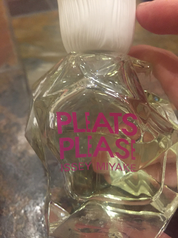 7F0AF5B4-3312-4827-B805-EC95E98BE1F3