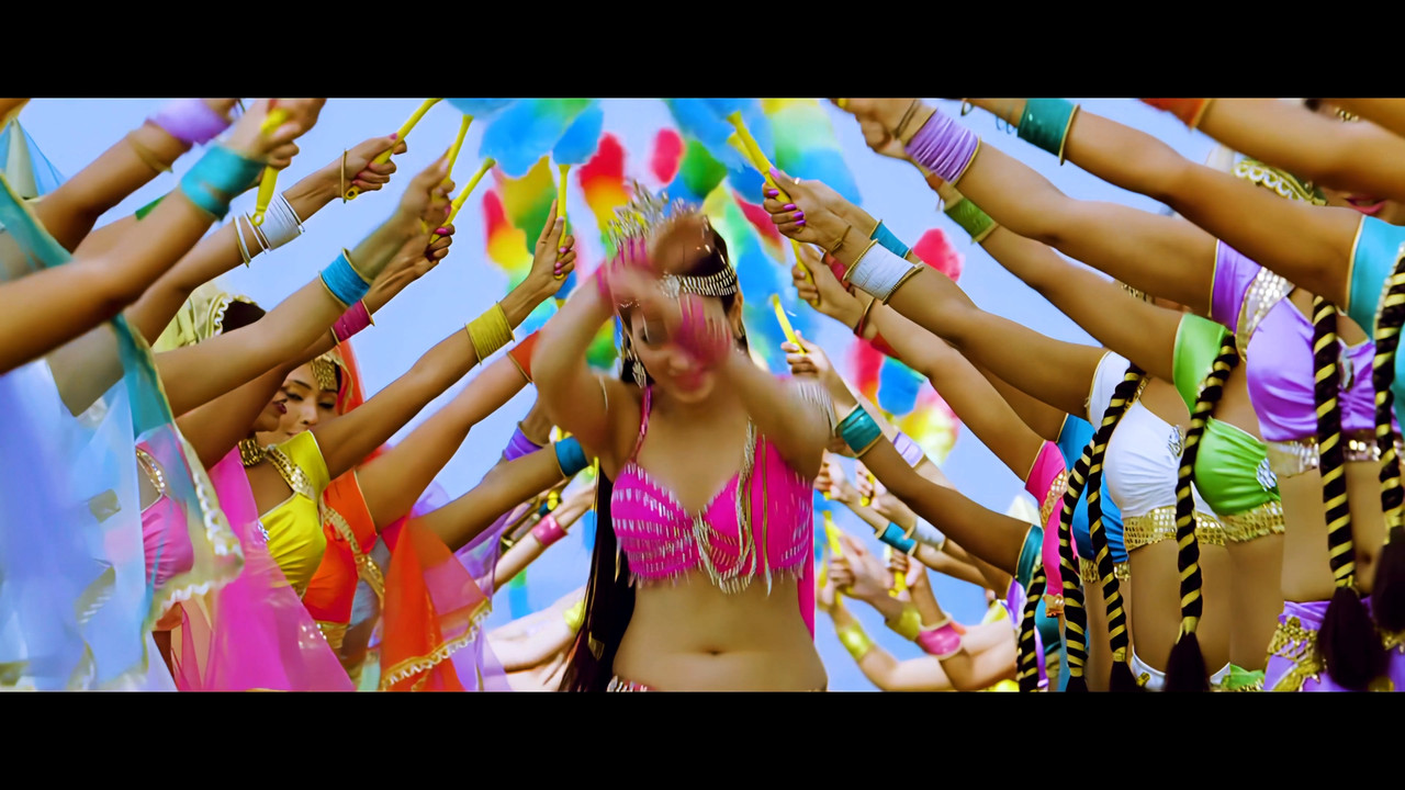 Tamanna Hot Song From Himmatwala Naino Main Sapna 4K (Best Quality).mp4_snapshot_00.20_[2021.04.05_1