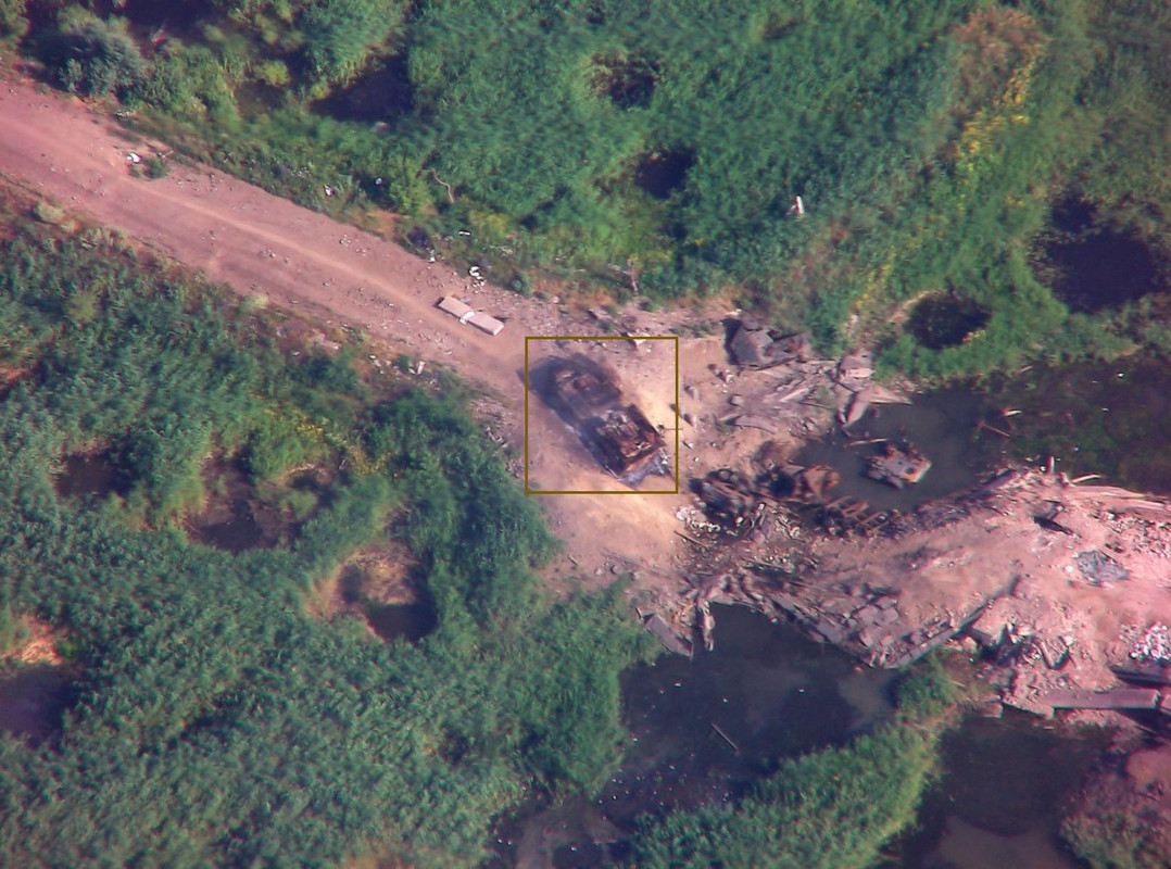 1048 BTR-82AT destr 18 07 25