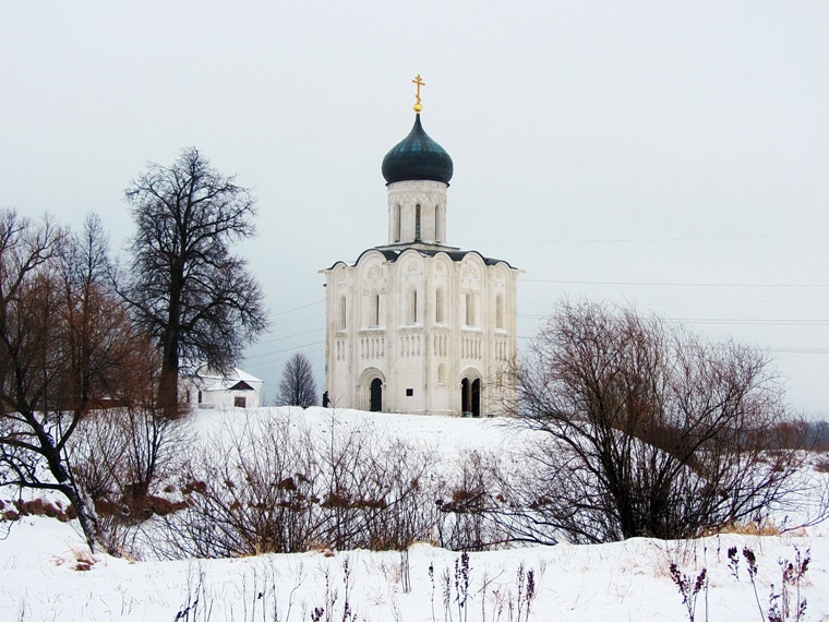 Новогодний Владимир - маленький снежный фоторассказ (+ Боголюбово и храм Покрова на Нерли)