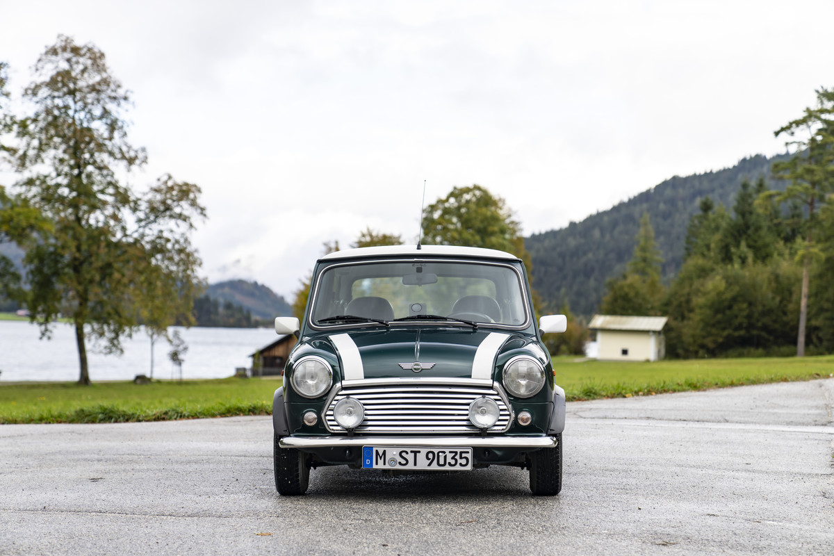 P90442251_highRes_mini-cooper-mk-vii-1