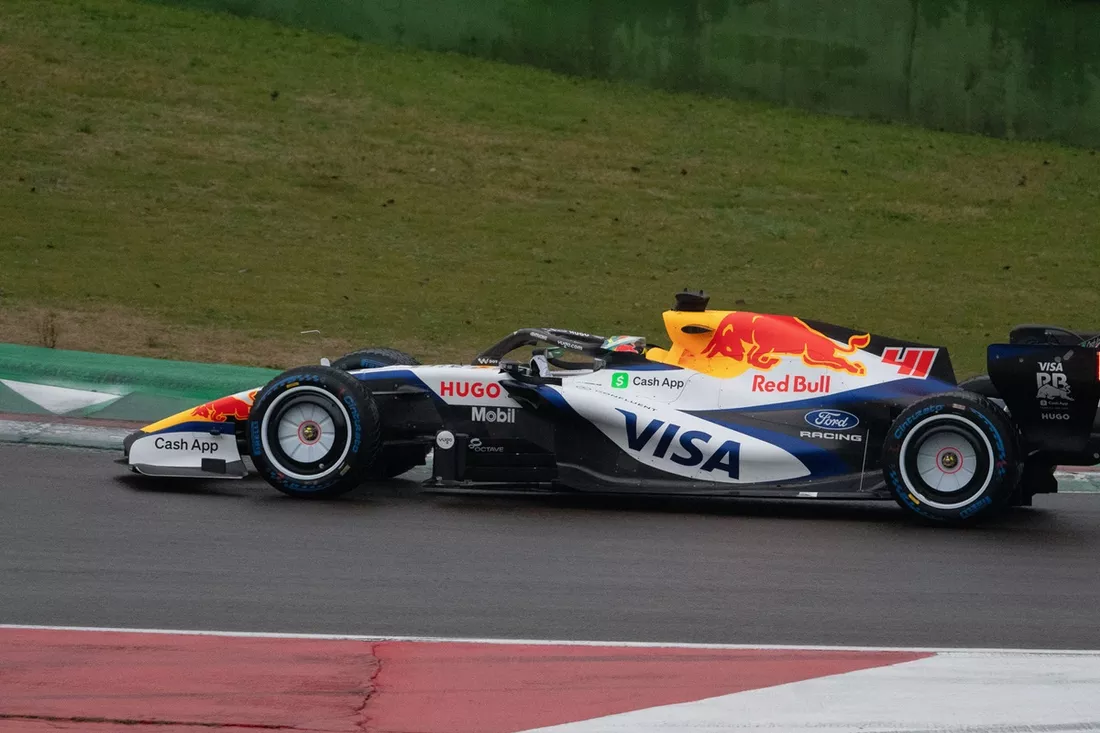 arvid-lindblad-racing-bulls-(1).webp