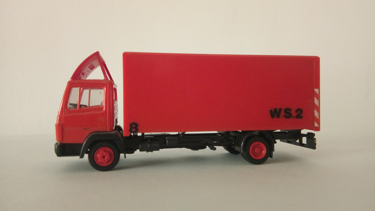 Macht (7969)