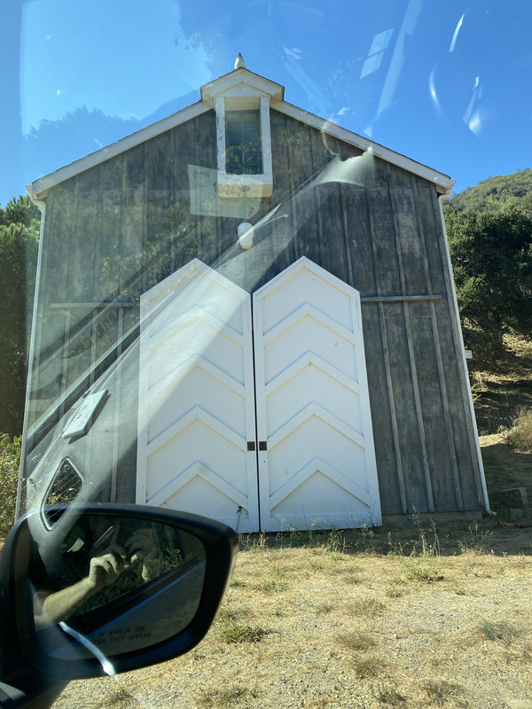 1D050935-4B7B-4EAA-84F8-4B773FFEFE7B