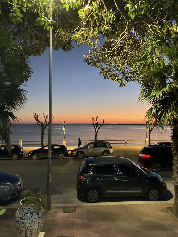 90D98A83-1B45-44B5-8F8E-638CD47E2F4C