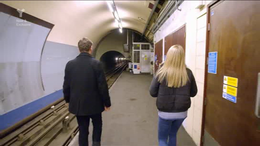 Secrets of the London Underground_20210719_20002100.ts_snapshot_00.12.06.510