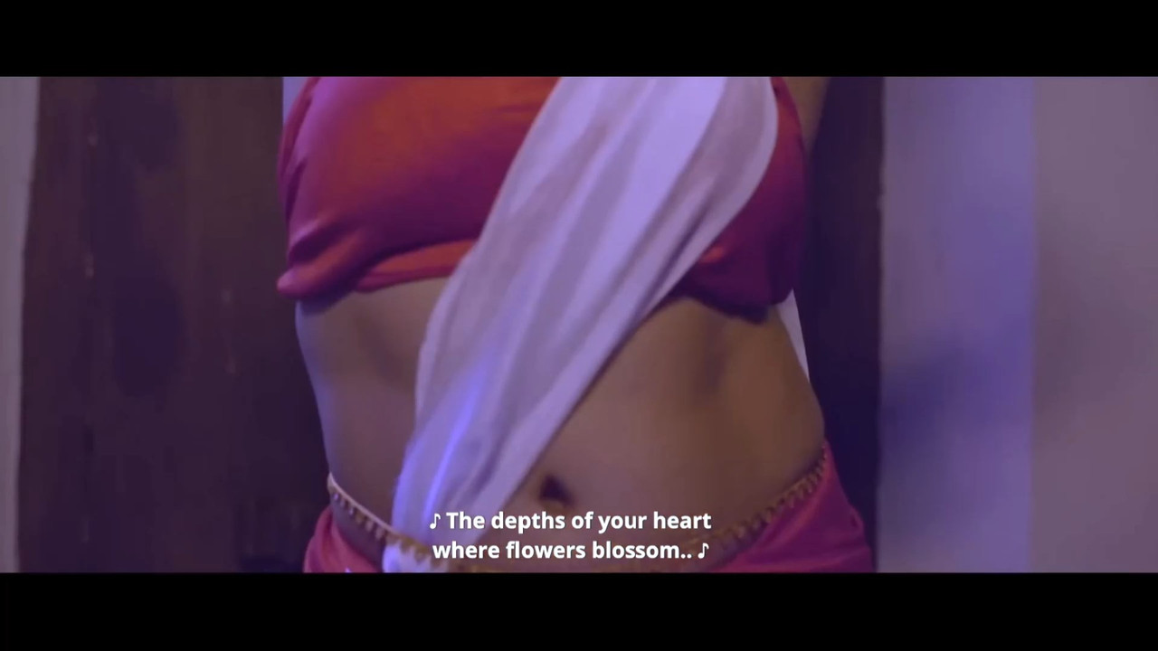 Vaigha Hot Steamy Scenes from a old Home Movie.mp4_snapshot_04.51.974