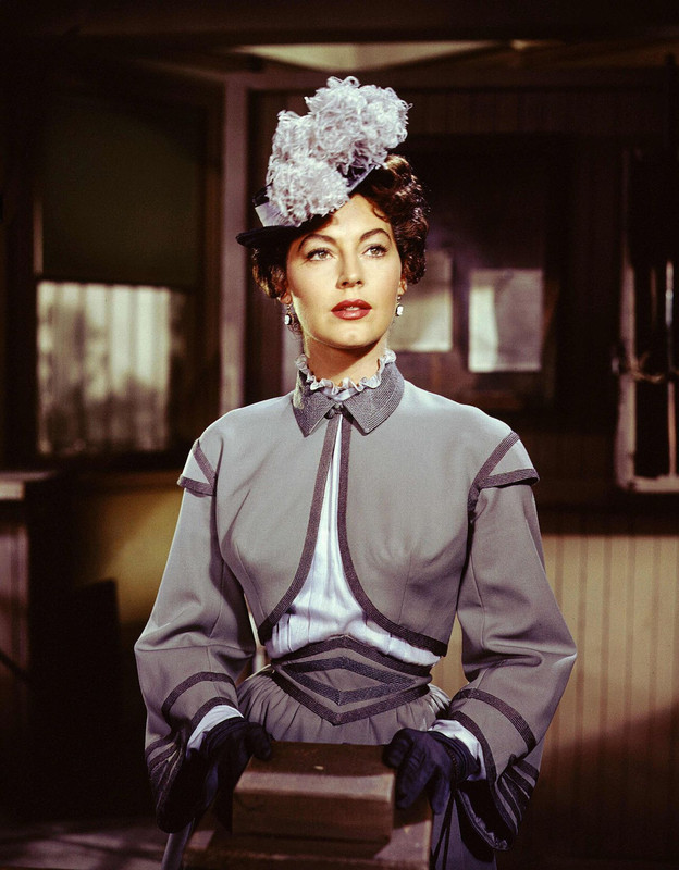 Ava_Gardner_e25