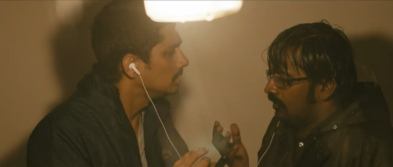 Jigarthanda 2014 WebRip [Tamil] 480p, 720p ESub Screenshot