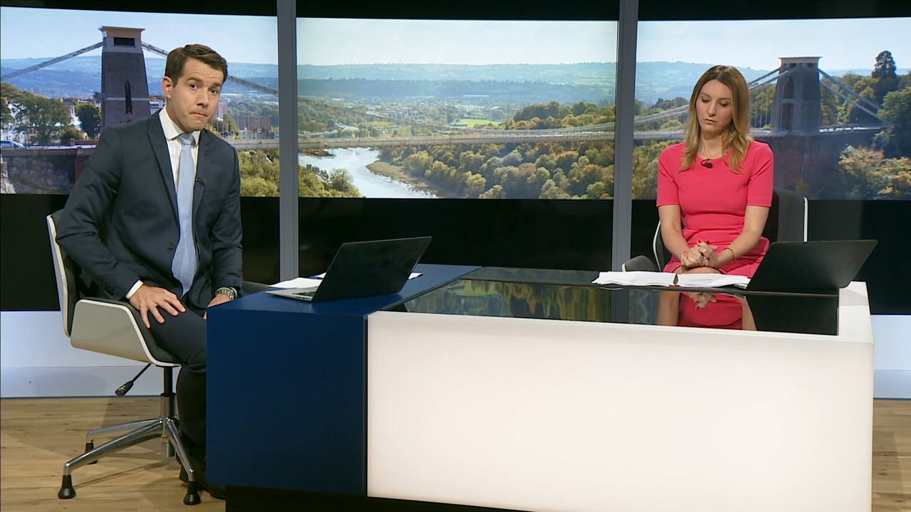 07.26 - 18.00.00 - ITV News London. The latest news in London and the....ts_snapshot_14.10.459
