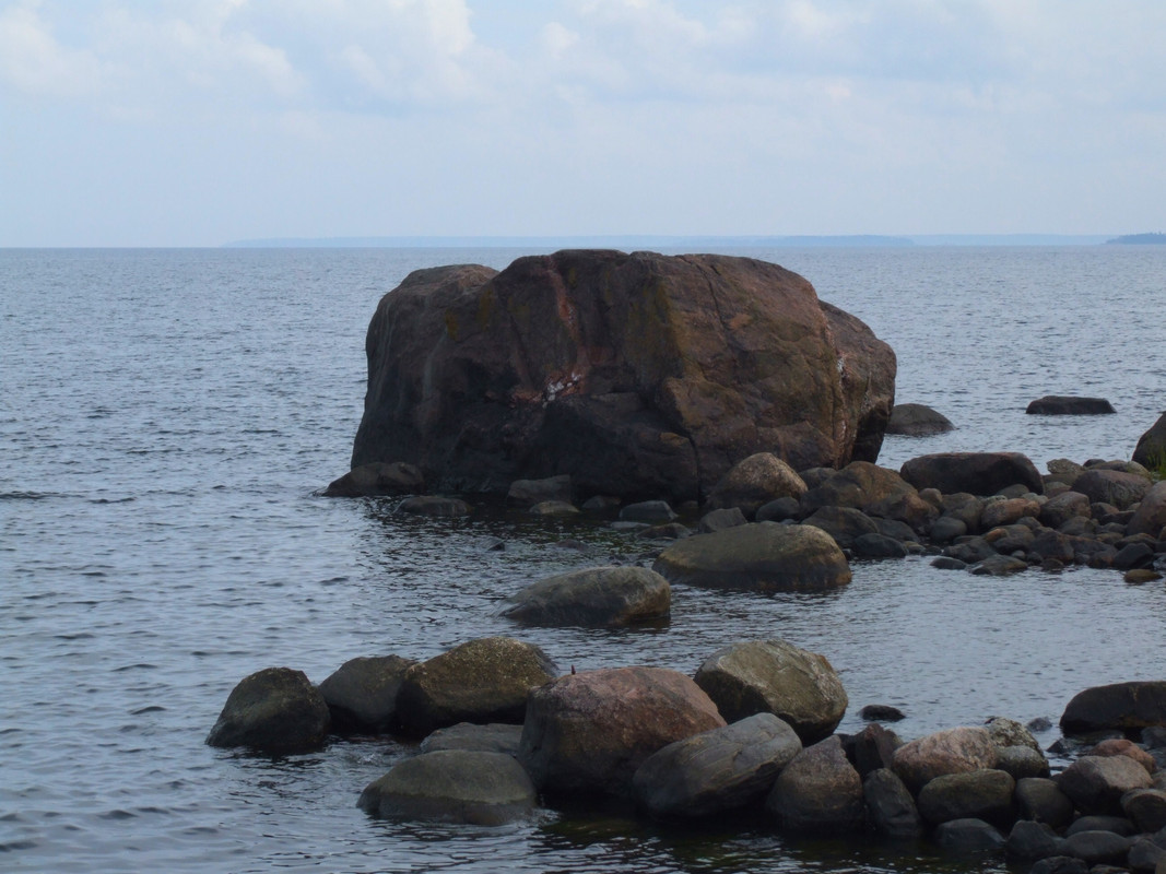 [Obrazek: Mustkivi-Viinistu-2011.jpg]