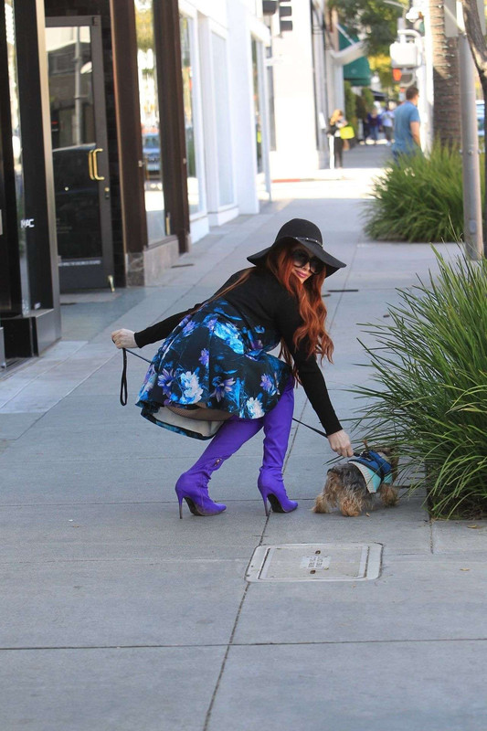 Phoebe-Price-Booty-18