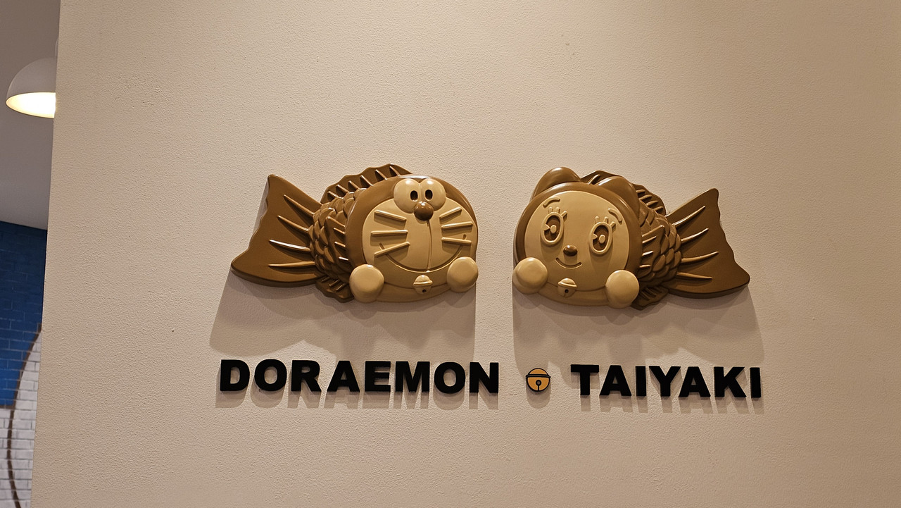 哆啦A夢主題餐廳，不確定是不是期間限定合作