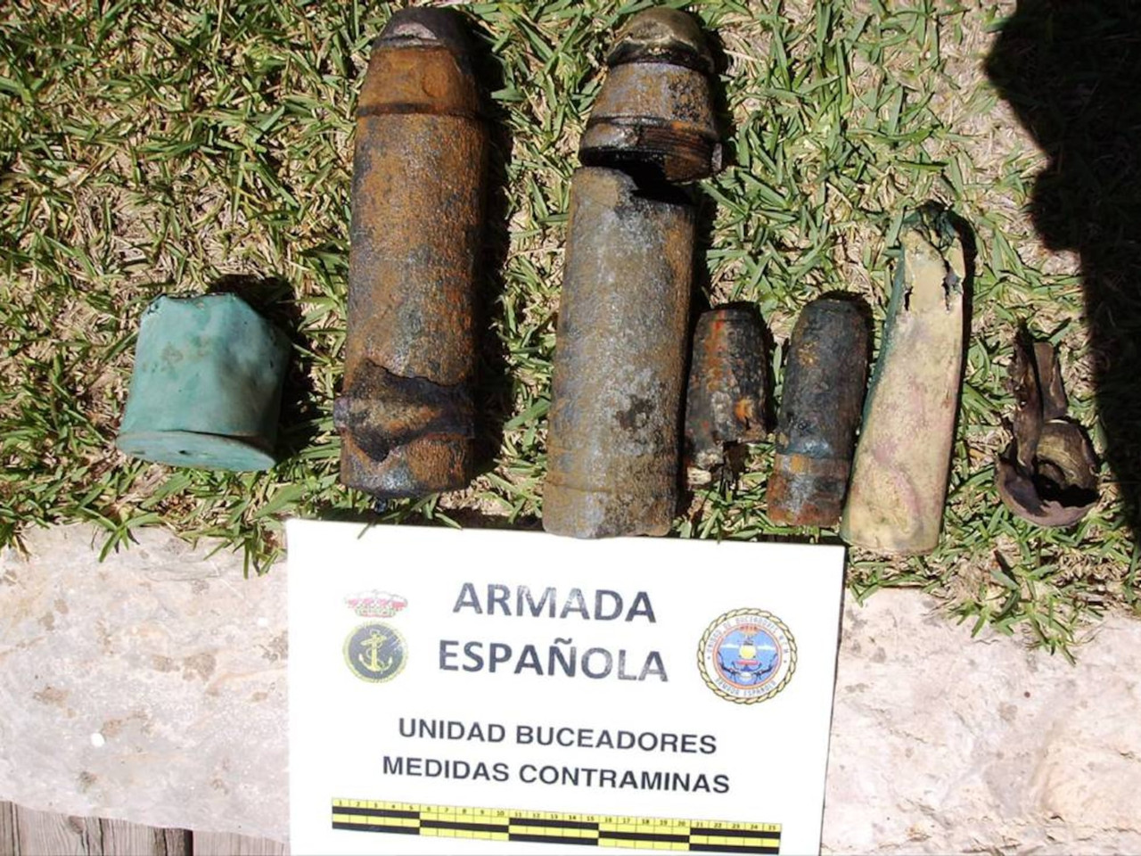 Proyectiles hallados en el mar por la Guardia Civil. GUARDIA CIVIL