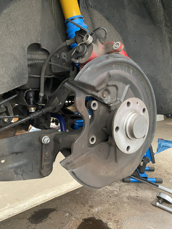 60234288-6AC1-4B42-938F-1C4F2FDCB437